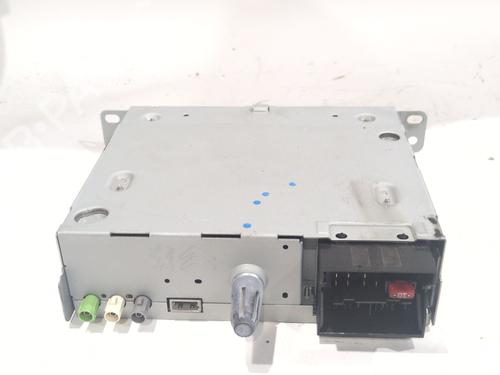 Used Radio Radio 38303182 38303182