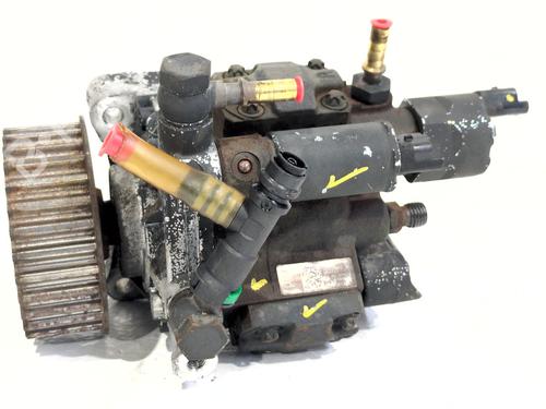 Used Injection pump RENAULT MEGANE III Hatchback (BZ0/1_, B3_) 1.5 dCi (BZ09, BZ0D, BZ1W, BZ29, BZ14) (110 hp) 30330216