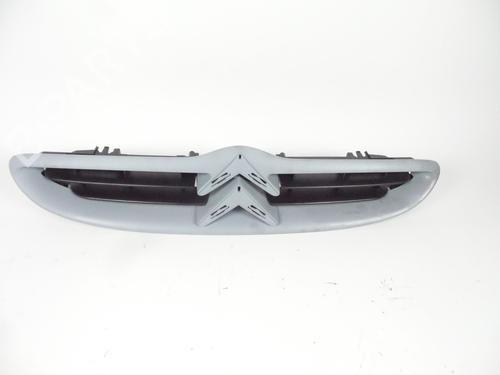 Used Grille CITROËN SAXO (S0, S1) 1.0 X (45 hp) 24700158