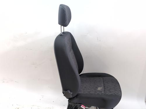Used Left front seat Left front seat RENAULT MASTER III Van (FV) 2.3 dCi 135 RWD (FV0N) (136 hp) 34634173 34634173