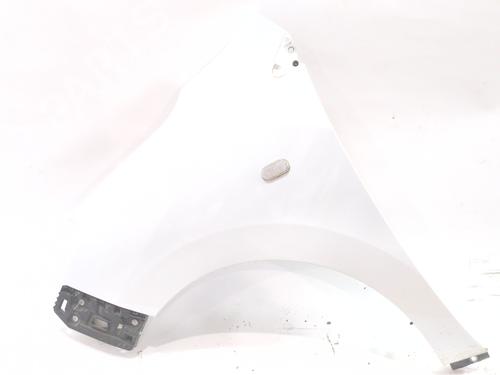 Used Left front fenders Left front fenders 37260776 37260776