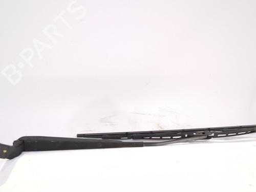 Used Front windshield wiper arm MITSUBISHI PAJERO III (V7_W, V6_W) [1999-2007]  28003557