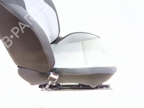 Left front seat RENAULT CLIO V (B7_) 1.5 Blue dCi 100 (B7AD) | BP30157684C15 