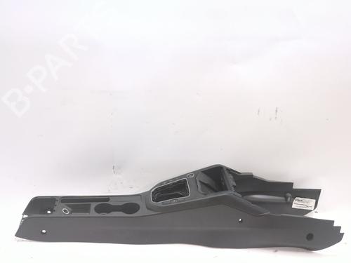 Used Middle console SEAT IBIZA V (KJ1, KJG) 1.0 TSI (110 hp) 30158208