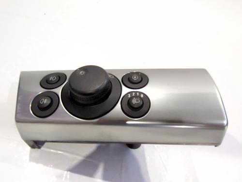 Commande de phare OPEL ASTRA H (A04) 1.7 CDTI (L48) (110 hp) 28380919