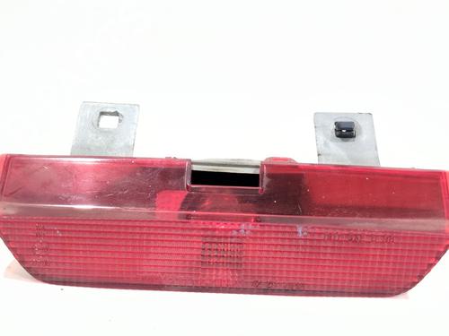 Luz central de freno TOYOTA RAV 4 II (_A2_) 1.8 (ZCA25_, ZCA26_, ZCA25W, ZCA26W) (125 hp) 28604372