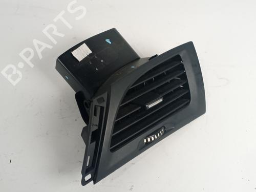 Air vent RENAULT MEGANE III Hatchback (BZ0/1_, B3_) 1.5 dCi (BZ09, BZ0D, BZ1W, BZ29, BZ14) (110 hp) 17817021