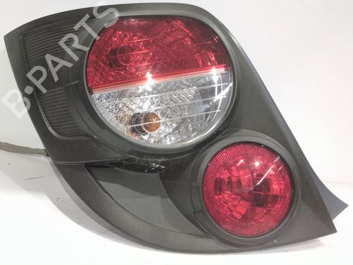 Used Left taillight CHEVROLET AVEO Hatchback (T300) 1.3 D (95 hp) 30157761