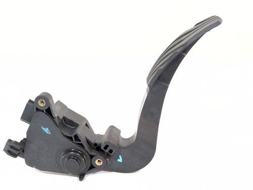 Used Pedal RENAULT MEGANE IV Hatchback (B9A/M/N_) 1.5 dCi 110 (B9A3) (110 hp) 29734912