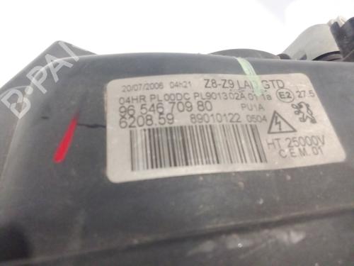 Left headlight PEUGEOT 607 (9D, 9U) 2.7 HDi 24V | BP21131321C28 