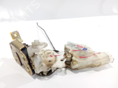 Used Front right lock NISSAN TERRANO II (R20) 3.0 Di 4WD (154 hp) 18113685