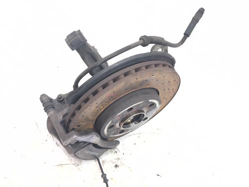 Used Left front steering knuckle Left front steering knuckle MERCEDES-BENZ A-CLASS (W176) A 200 CDI / d (176.008) (136 hp) 33422117 33422117