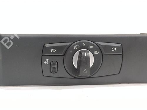 Used Headlight switch BMW 5 (E60) 525 d (197 hp) 30157781