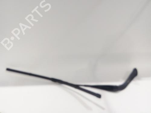 Used Front windshield wiper arm BMW 3 (E90) 318 d (143 hp) 21057572