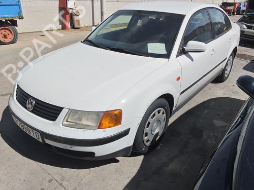 Used Parts VW PASSAT B5 (3B2) 4598671