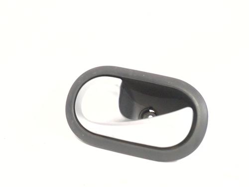 Used Front left interior door handle RENAULT CLIO III (BR0/1, CR0/1) 1.5 dCi (C/BR0G, C/BR1G) (68 hp) 30458864