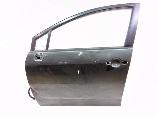 Used Left front door TOYOTA COROLLA Verso (ZER_, ZZE12_, R1_) 2.2 D-4D (AUR10_, AUR10R) (136 hp) 28107485