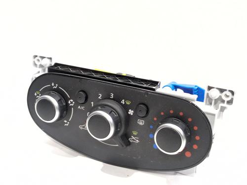 ac-styreenhet-manvreringsenhet-dacia-sandero-ii-2012-32229785 main image