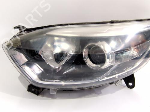 Left headlight RENAULT CAPTUR I (J5_, H5_) 0.9 TCe 90 | BP29917846C28