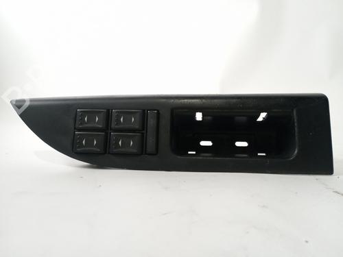 Used Left front window switch FORD MONDEO III Turnier (BWY) 2.0 TDCi (130 hp) 17820488