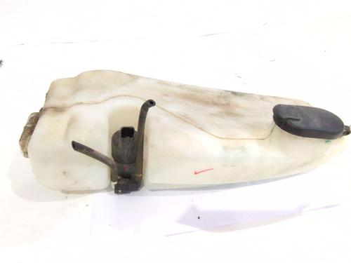 windscreen-washer-tank-dacia-duster-hs_-2010-2011-2012-2013-2014-2015-2016-2017-2018-36115931 main image