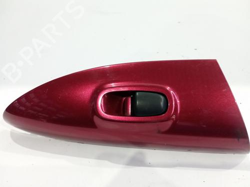 Used Left rear window switch NISSAN JUKE (F15) 1.6 DIG-T 4x4 (190 hp) 24458902