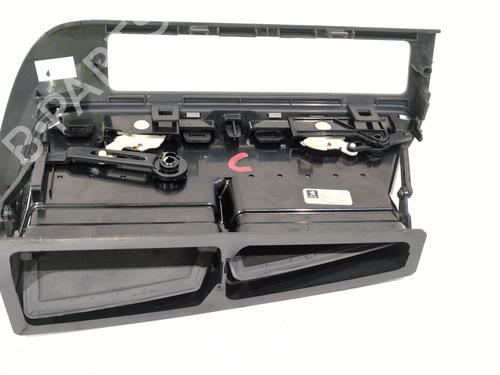 Air vent PEUGEOT 5008 (0U_, 0E_) | BP32163786I21