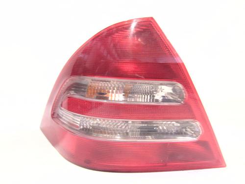 Used Left taillight MERCEDES-BENZ C-CLASS (W203) C 320 4-matic (203.084) (218 hp) 30962393