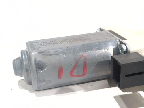 Left front window motor VW PASSAT B8 (3G2, CB2) 2.0 TDI | BP31799494E21