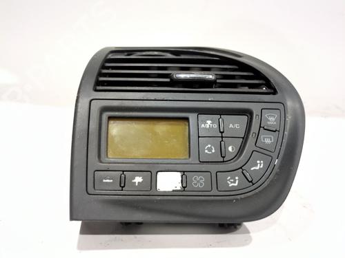 Used Air vent CITROËN C4 Grand Picasso I (UA_) 1.6 HDi (109 hp) 29885185