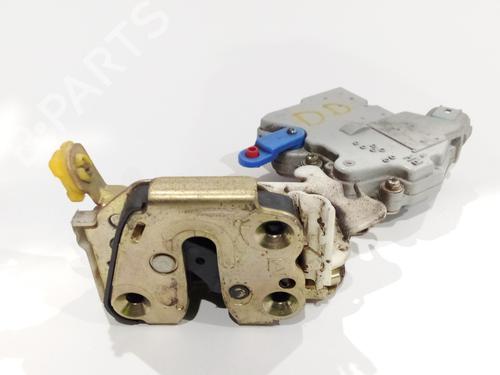 Used Front right lock NISSAN TERRANO II (R20) 3.0 Di 4WD (154 hp) 17820543