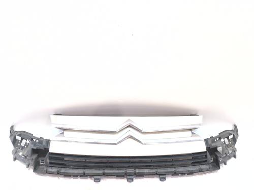 Used Grille Grille 39246883 39246883