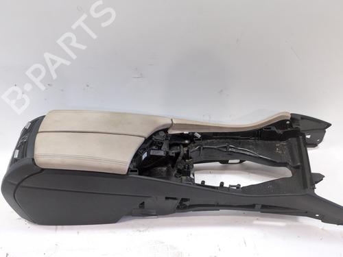 Armlæn BMW 5 (F10) 520 d (163 hp) 30157833