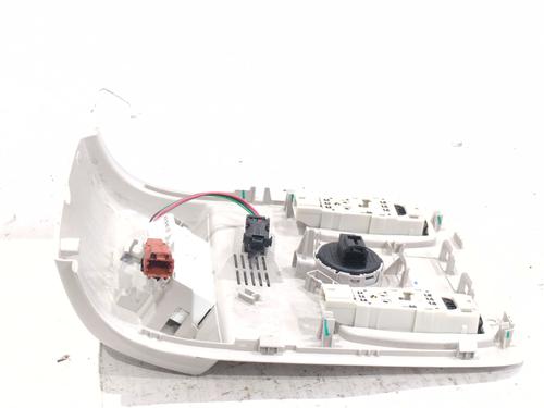 Interior roof light RENAULT MEGANE IV Hatchback (B9A/M/N_) | BP38988414I8 - Image 3