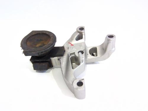 Used Engine mount RENAULT CLIO V (B7_) 1.5 Blue dCi 100 (B7AD) (101 hp) 27361153