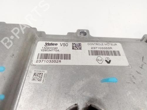 Engine control unit (ECU) RENAULT CAPTUR I (J5_, H5_) 0.9 TCe 90 | BP21562009M57 