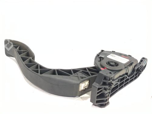 Used Pedal AUDI A4 B8 (8K2) 2.0 TDI (143 hp) 29734450