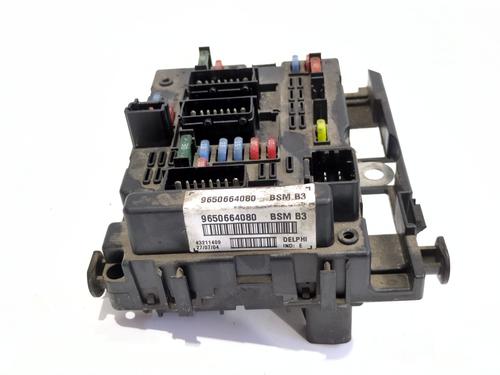 Used Fuse box PEUGEOT 307 Break (3E) 1.6 HDi 110 (109 hp) 30573019