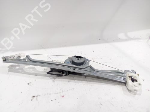Elevador vidro trás esquerdo RENAULT CLIO II (BB_, CB_) 1.9 dTi (B/CB0U) (80 hp) 24699446