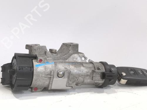 Used Ignition barrel VW POLO V (6R1, 6C1) 1.2 TSI (90 hp) 28140574