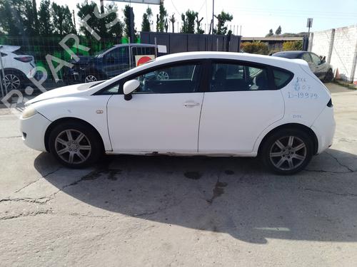 Oliekøler SEAT LEON (1P1)  | BP24457957M33 