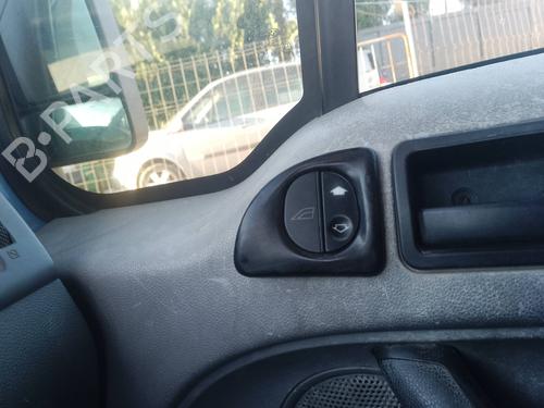 Used Right front window switch Right front window switch 35818592 35818592
