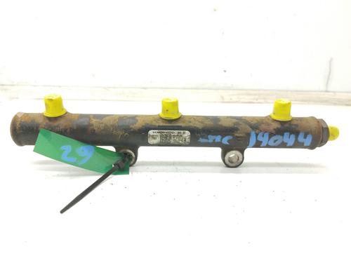 Used Injection rail PEUGEOT 607 (9D, 9U) 2.7 HDi 24V (204 hp) 27407424