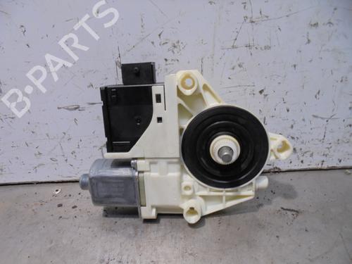 Left front window motor JEEP RENEGADE SUV (BU, B1, BV) 1.6 CRD | BP13462025E21 