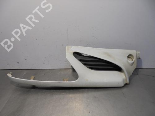 Used Grille RENAULT MEGANE I (BA0/1_) 1.6 e (BA0F, BA0S) (90 hp) 13471034