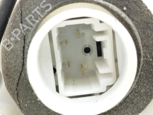 Rear right lock TOYOTA YARIS (_P13_) 1.5 Hybrid (NHP130_, NHP130) | BP19063424C99 