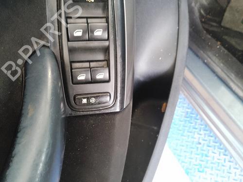 Used Left front window switch Left front window switch 35818701 35818701