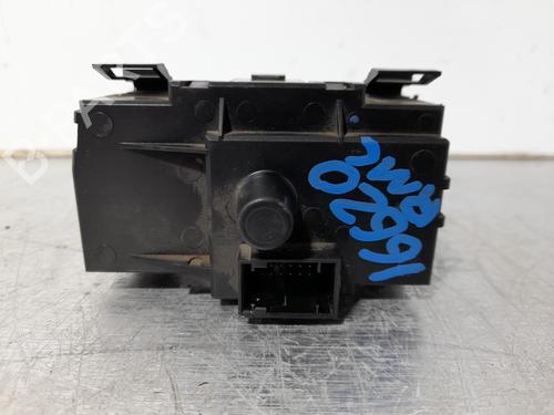 Headlight switch BMW 1 (E87) 118 d | BP13471992I24 