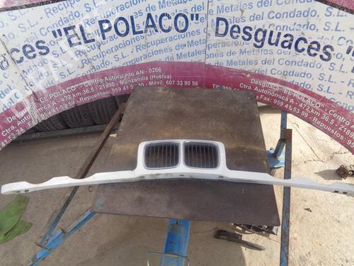 Used Grille BMW 5 (E34) 520 i 24V (150 hp) 13464712
