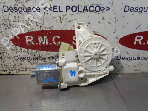 Used Right front window motor Right front window motor MERCEDES-BENZ C-CLASS (W204) [2007-2015] 13425601 13425601